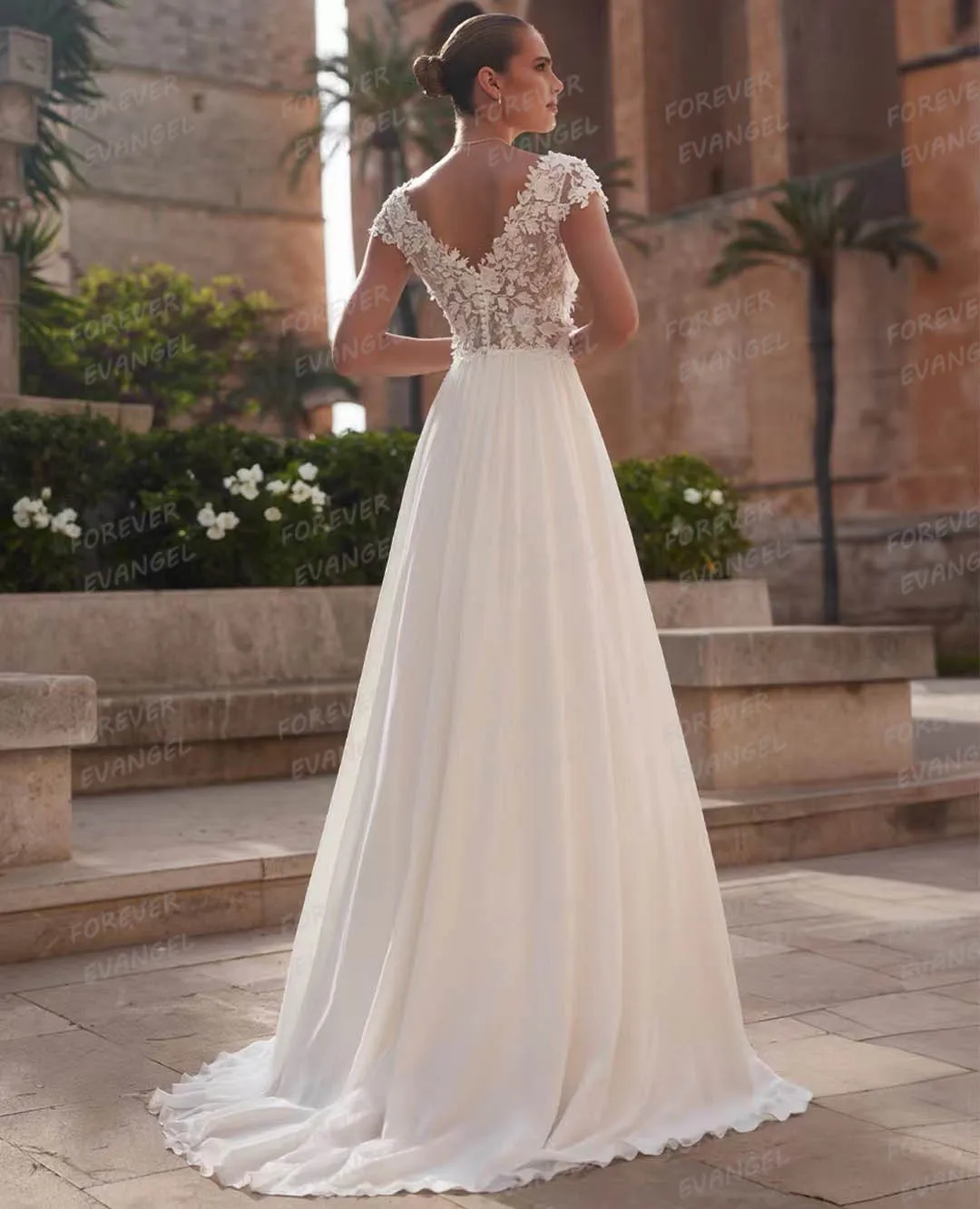 Elegant Chiffon Wedding Dresses Woman\'s Appliques Sexy V Neck Cap Sleeve Elegant Bride Gowns Chiffon Customized Vestido De Noche
