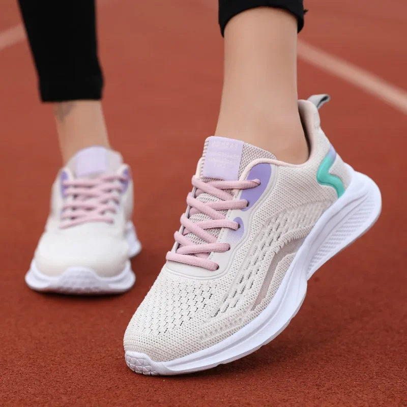 

Flat Lightweight Jogging Shoes Fashion Breathable Flying Weave Ladies Casual Sneakers Women Non-Slip Sports Autumn Running Shoes