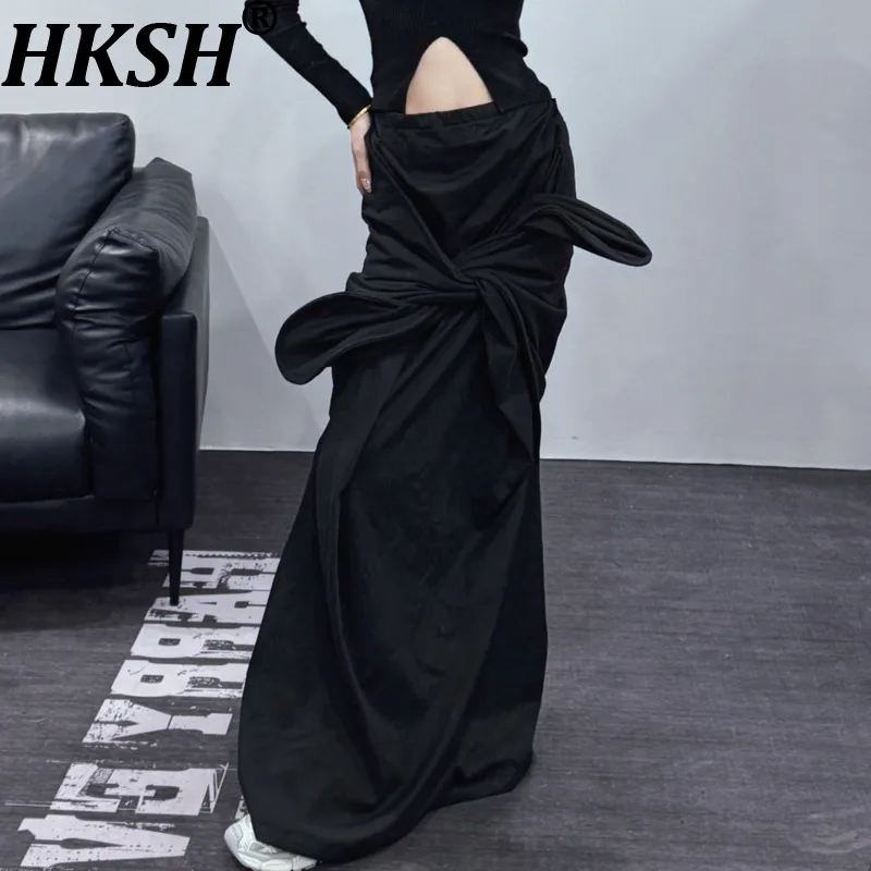 HKSH 2026 Spring Autumn New Women Knitted Skirt Bow Pleated Versatile Elegant Chic Dark Y2K Retro Solid Color Ins Skirts HK18696