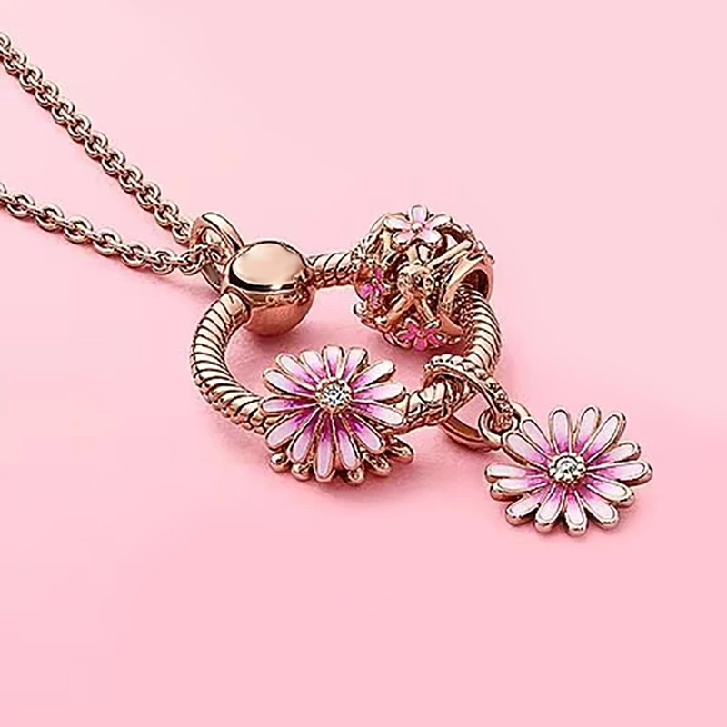 

2020 new 100% 925 Sterling Silver 1:1 spring pink girl heart piercing Daisy series letter O pendant pan necklace lady