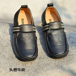 Nuovo arrivo strato di testa in pelle bovina scarpe Casual da ragazzo scarpe da ginnastica Casual da ragazzo scarpe da scuola per bambini nere scarpe Slip on di marca