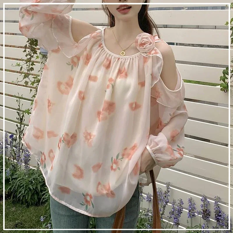 2024 New Summer French Retro Art Hong Kong Style Fashion Round Neck Off Shoulder 3D Flower Exquisite Print Loose Small Shirt