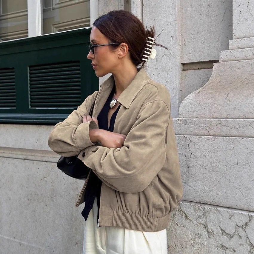 2025 Nuovo Autunno Laid-back Moda Retro Colletto a maniche lunghe Giacca da donna in pelle scamosciata con cerniera Cappotto semplice in tinta unita di alta qualità