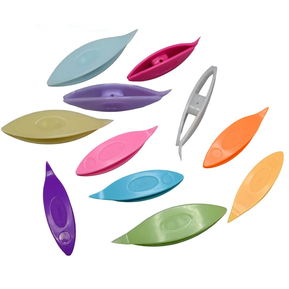 2/4pcs Plastic Tatting Shuttle Weaver Lace Thread Weaving Tool Kits Hand Lace Weaving Making Tool DIY Sewing Accessories
