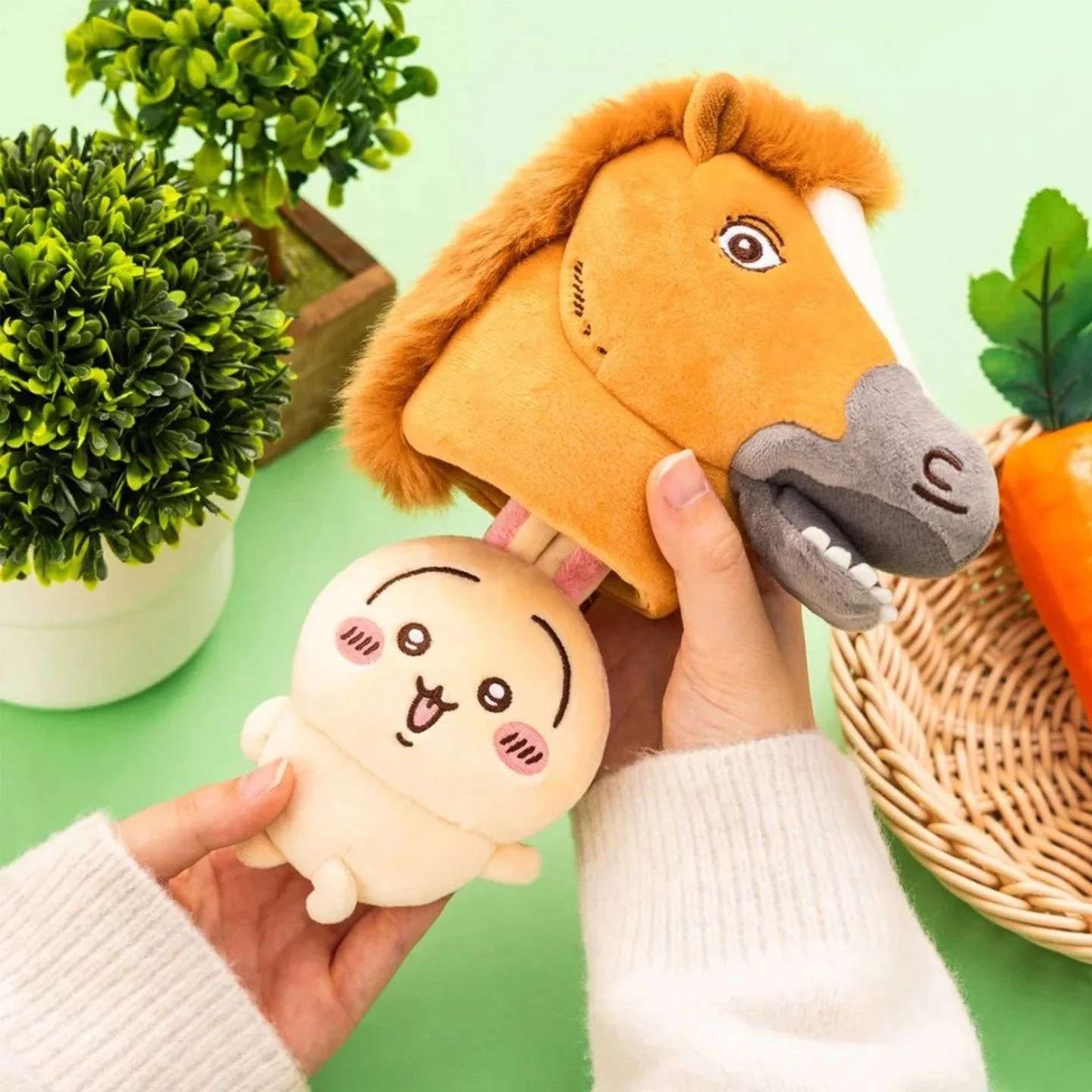 

Милый плюшевый брелок Chiikawa - кукла-лошадка Usagi Chiikawa, супермилый подвес для сумки и подарок для любителей аниме