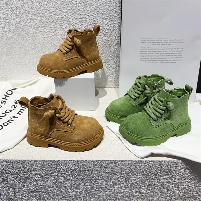 Kurze Stiefel für Kleinkinder, einfarbig, vielseitige Kinder-Lederstiefel mit seitlichem Reißverschluss, Herbst 2026, neue Freizeitstiefel für Kinder, runde Zehenpartie. – Detail 3