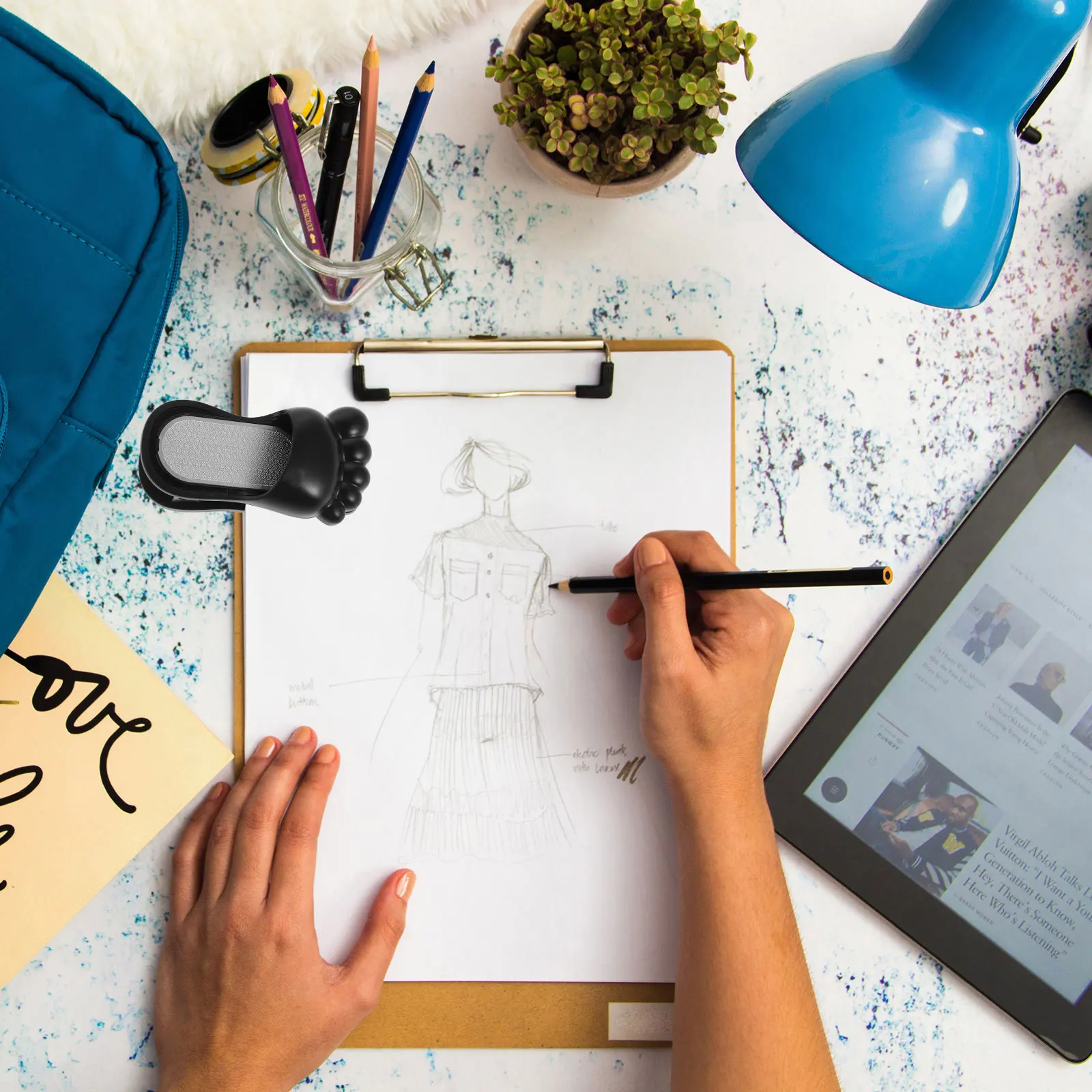 

Sketch Pencil Sharpener Manual Grinding Tool Precise Sharpening for Charcoal Drawing Pencils Artists Students Supply