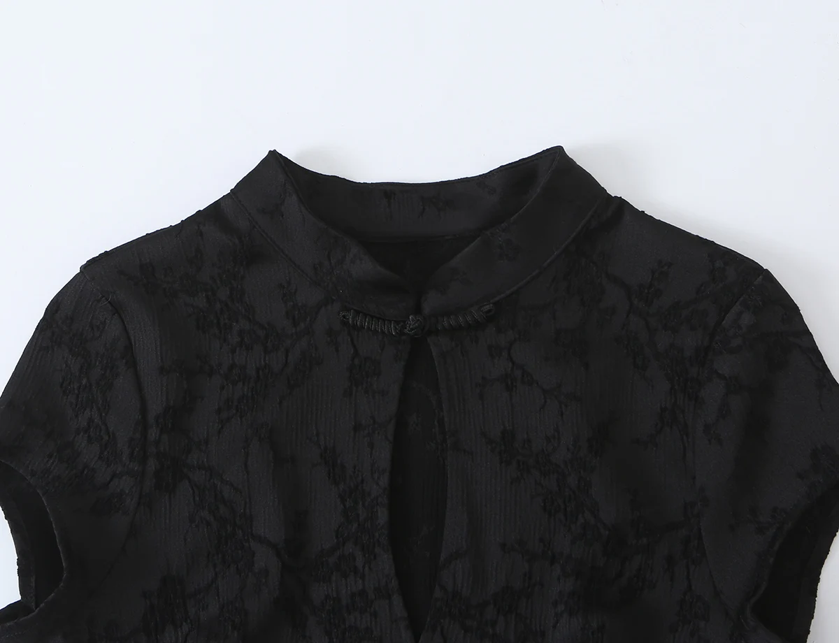 BSAY Vintage Neue Chinesische Damen-Bluse mit Jacquard-Muster, Stehkragen, Froschknöpfen, Schlüssellochausschnitt, Kurzärmeln und Schmaler Passform für Casual-Looks – Detail 10
