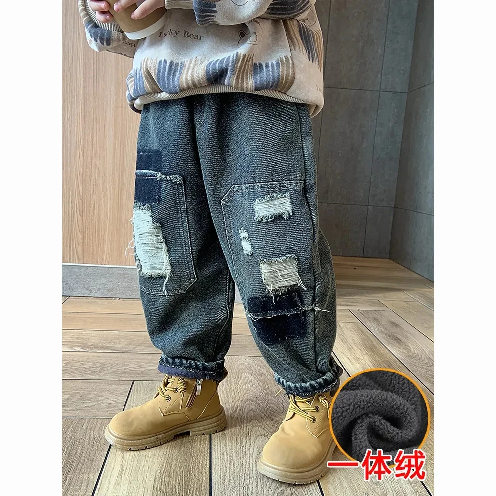 Boys\' Velvet Thickened Jeans Autumn/Winter New Baby Casual Pants Children\'s Perforated Jeans Pants