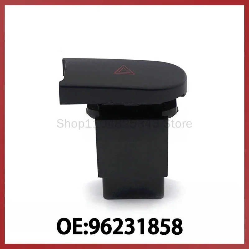 

96231858 Applicable to Daewoo Blue Dragon Automobile Hazard Warning Light Double Flashing Emergency Switch Alarm Light Button Sw