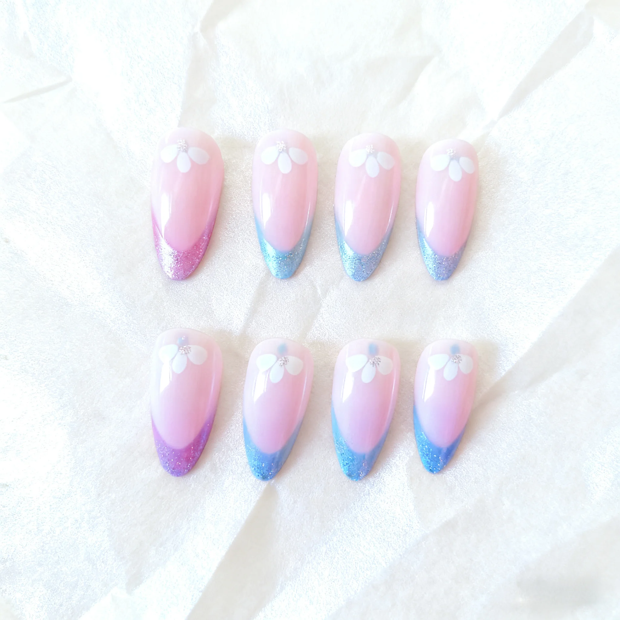 24Pc milieu amande faux ongles ensemble fleurs impression presse sur ongles conseils artificiel pleine crique brillant français faux ongles Art bricolage manucure