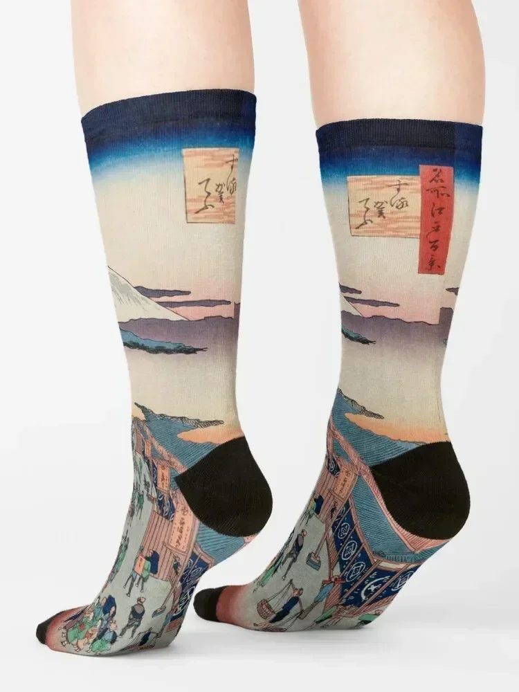 Mount Fuji above Ancient Street Ukiyo-e Japanese Art Socks cute Run christmas stocking moving stockings Socks For Men Women's