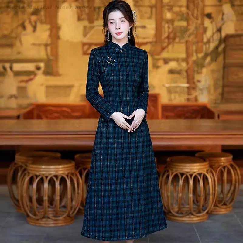 

Checkered Retro Long Cheongsam Autumn Winter New Traditional Chinese Dress Female Elegant Improved A-Line Qipao Vestidos