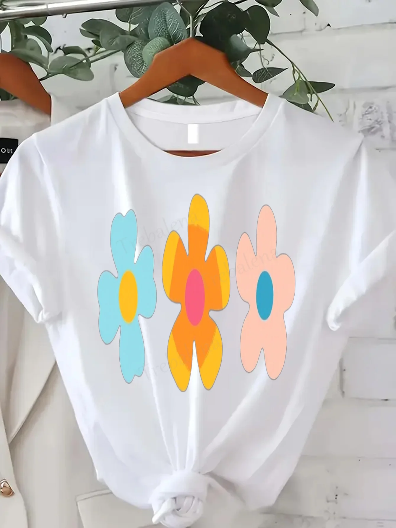 

Women T-shirt Floral Print T-Shirt for Women - Casual Summer Style