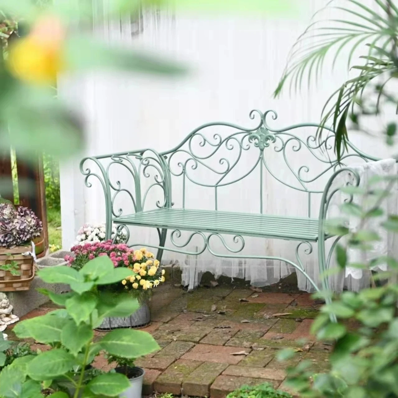 Garden Bench Metal - Tuinbank van metaal in landelijke stijl,
