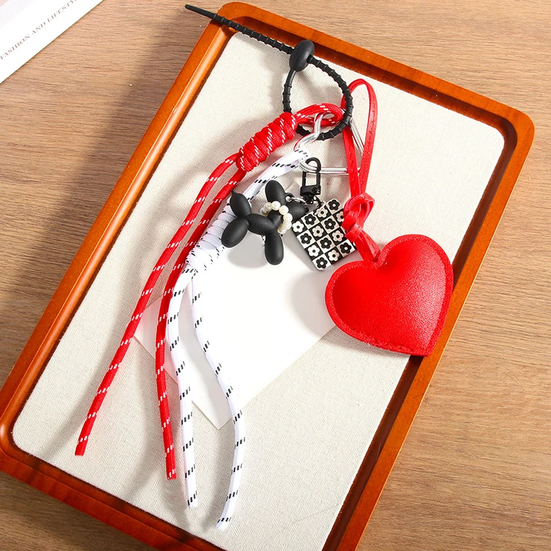 Red Leather Heart Keychain Handwoven Chic Sturdy Lightweight Compact Durable for Purse Backpack Casual Wear Gift Idea