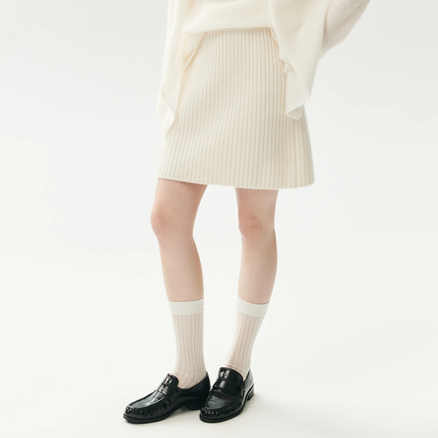 CHICUU Women 100% Cashmere Mini Skirt Autumn Winter Basic Grace Style A-line Cashmere Knitted Skirt