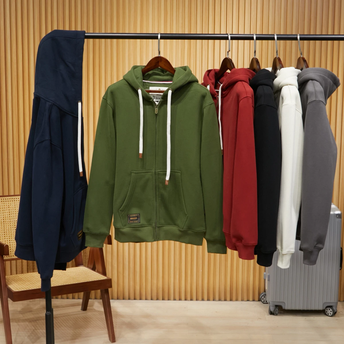 

Утепленная флисовая зимняя мужская модная толстовка-худи, плотная, комфортная, молодежная, прямого кроя, на молнии