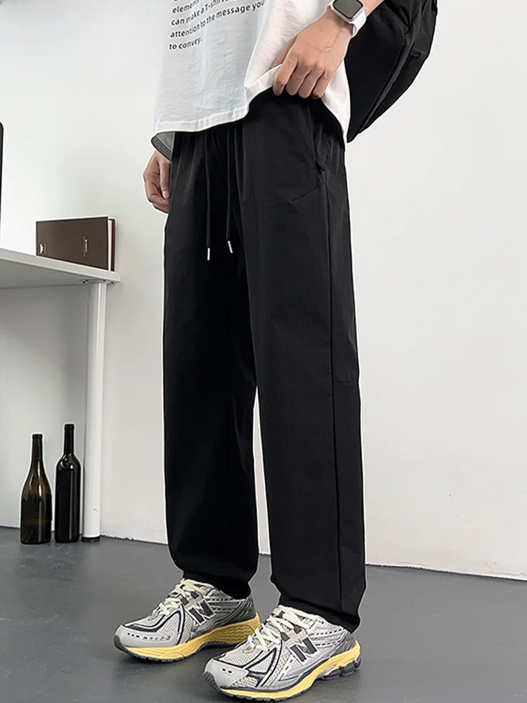 MoChao Grote Maat IJs Zijde Dunne Casual Broek Zomer Heren Trendy Losse Sportbroek Snel Droogend Koel Gevoel Rechte Pijp Broek