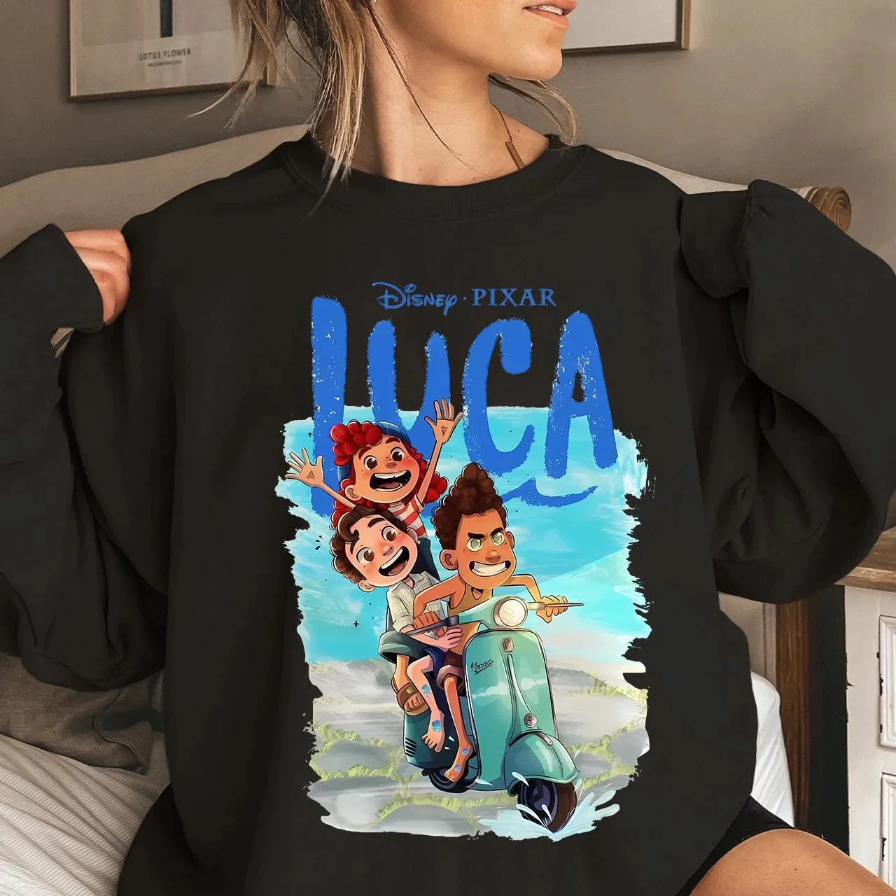 هودي ريترو ديزني لوكا بلون مريح، شخصية لوكا، ديزني لوكا والأصدقاء، هوديي ديزني وورلد بيكسار #1