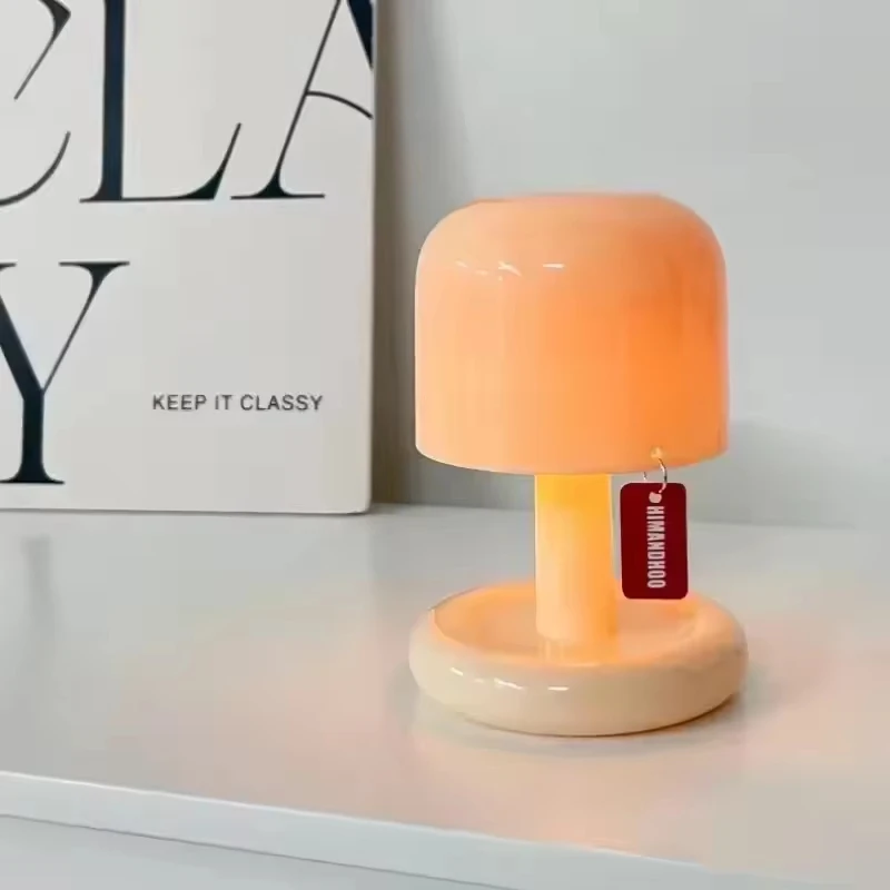 Sunset LED Table Lamp, Creative Projection Night Light, Induction Desk Lamp, Ideal Birthday Gift for Girlfriend Women Home Decor