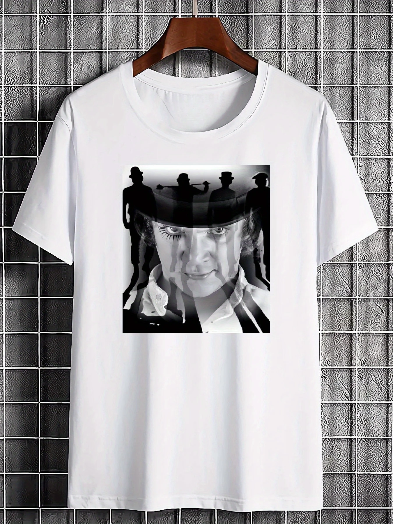 Orange Clock T-Shirt, DTG Print, Street Style, Fashionable, Casual, Comfortable, Designer Clothing, Top, Casual Wear, Men's