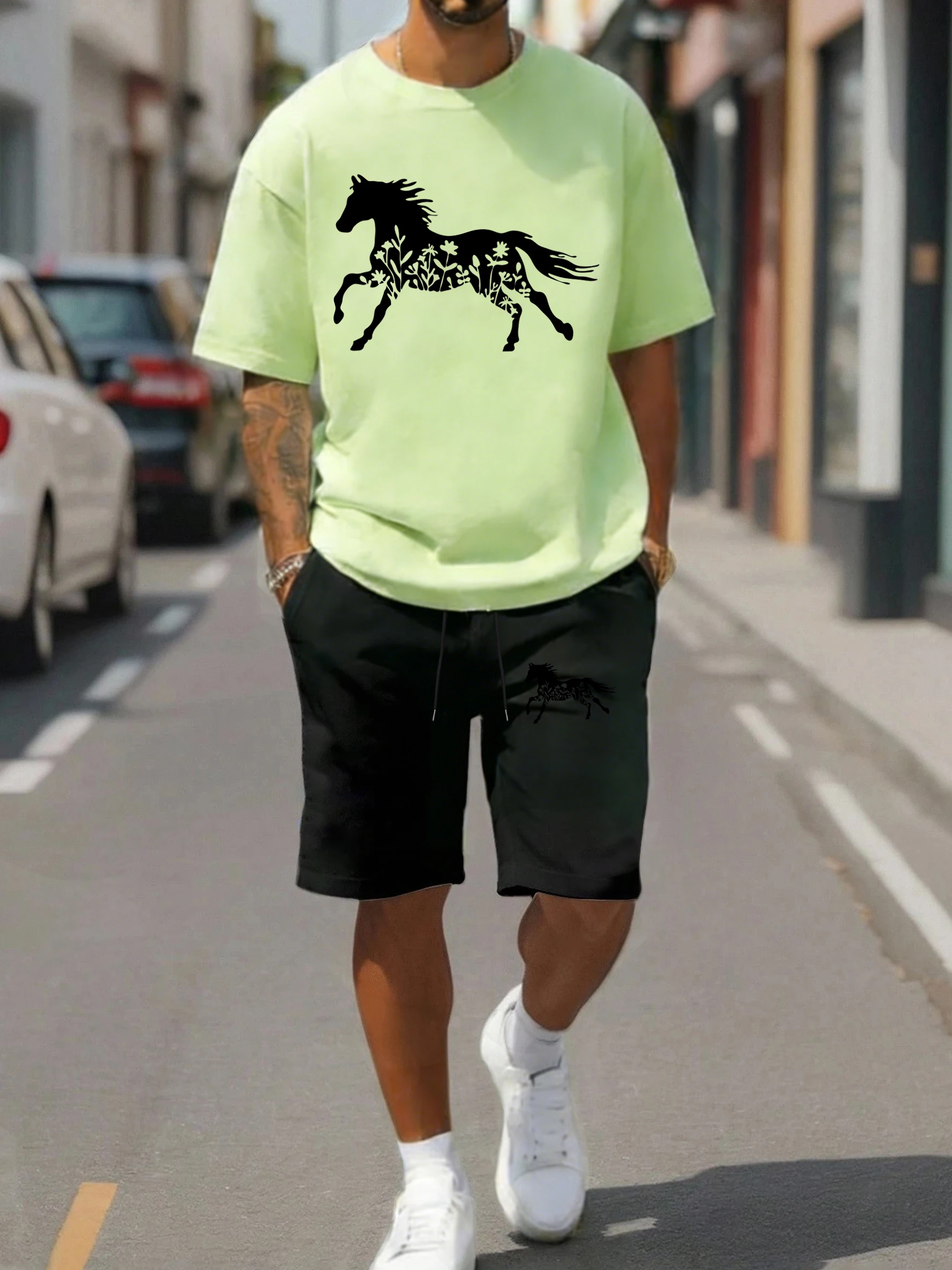 

Flowers And Horses Design Sportsuit Men Soft Loose O-Neck Tee Summer Fashion Drawstring Shorts Unisex Cotton All-Match Clothes