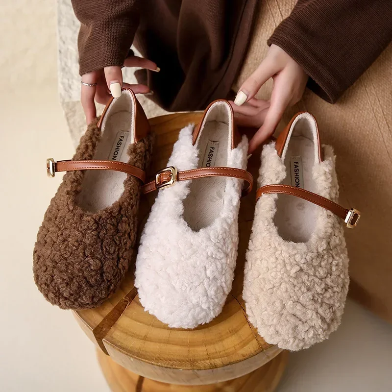 2024 Autumn New Lamb Wool Two Wear Bean Shoes Women Cotton Shoes Niche Design Sense Mary Jane Woolen Shoes Zapatos De Mujer