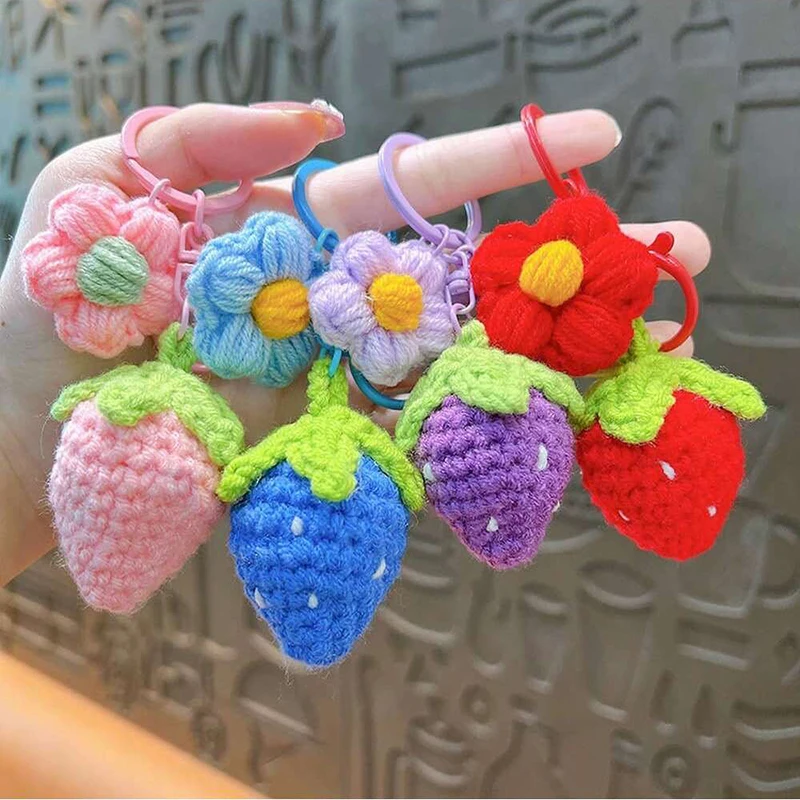 Cute Hand Woven Woolen Strawberry Flower Keychain Car Key Jewelry Pendant Women's Bag Decoration for Girls Gift