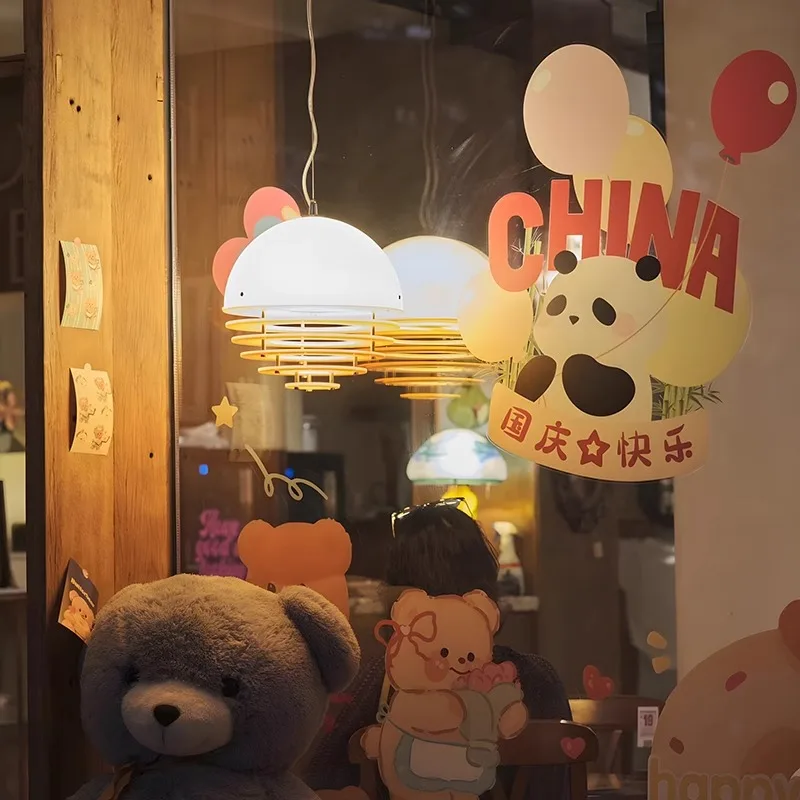 مطعم برتقالي لغروب الشمس بالرياح الكريمية في العصور الوسطى