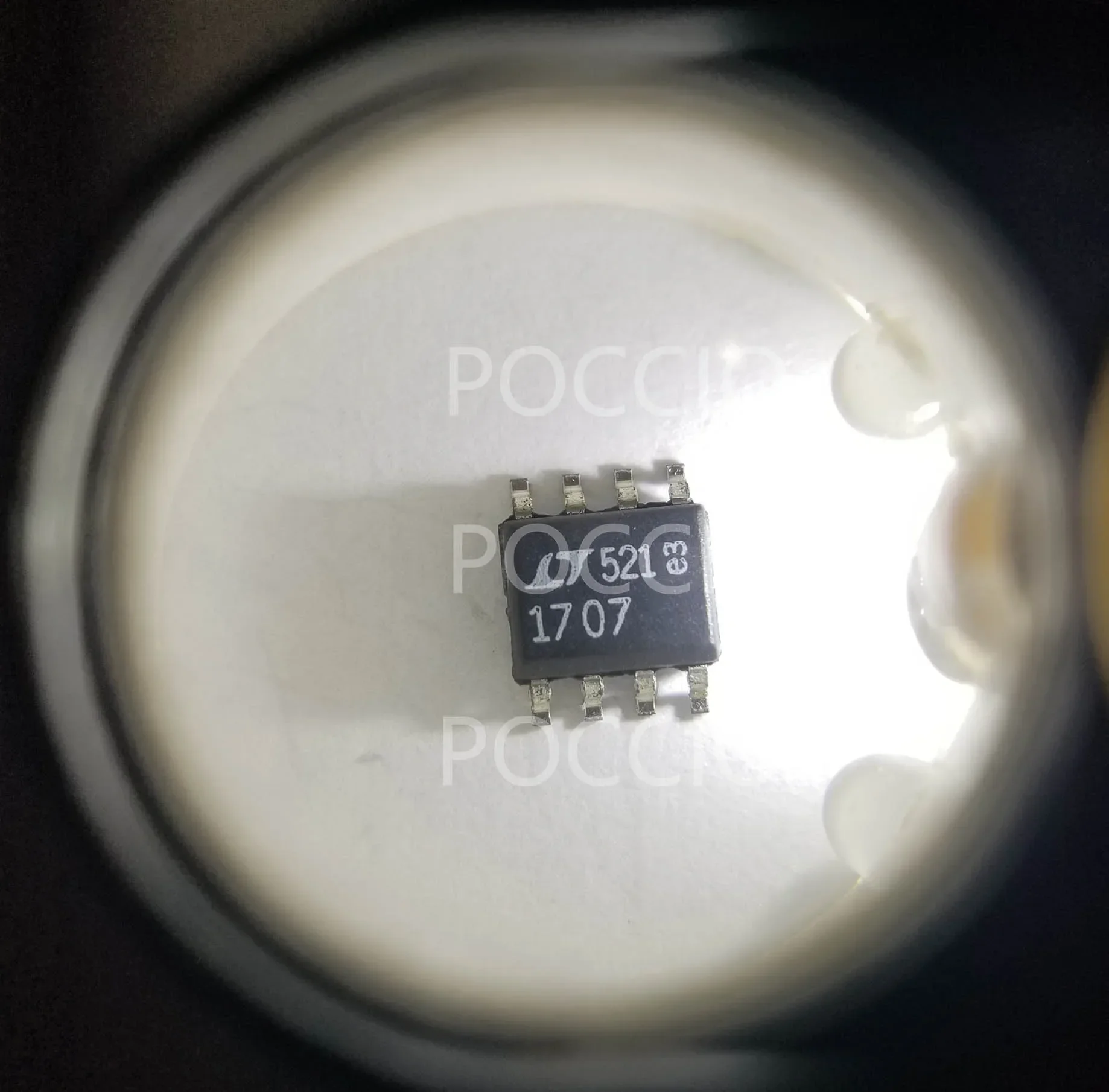 LTC1707CS8 LTC1707 - High Efficiency Monolithic Synchronous Step-Down Switching Regulator