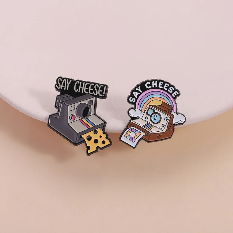 Say Cheese Vintage Instant Camera Enamel Pins Retro Classic Photo Machine Brooches Lapel Badge Jewelry Gifts for Friends