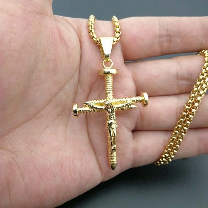 Çapraz İsa kolye Charm erkek kolye yeni moda hıristiyan muska aksesuar Hip Hop Punk takı parti hediye olmadan zincir