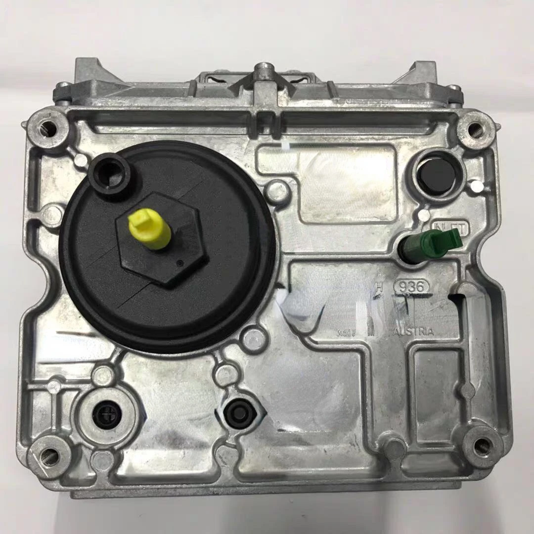 Suitable for Volvo truck pump truck logistics vehicle FM440FM480 urea pump