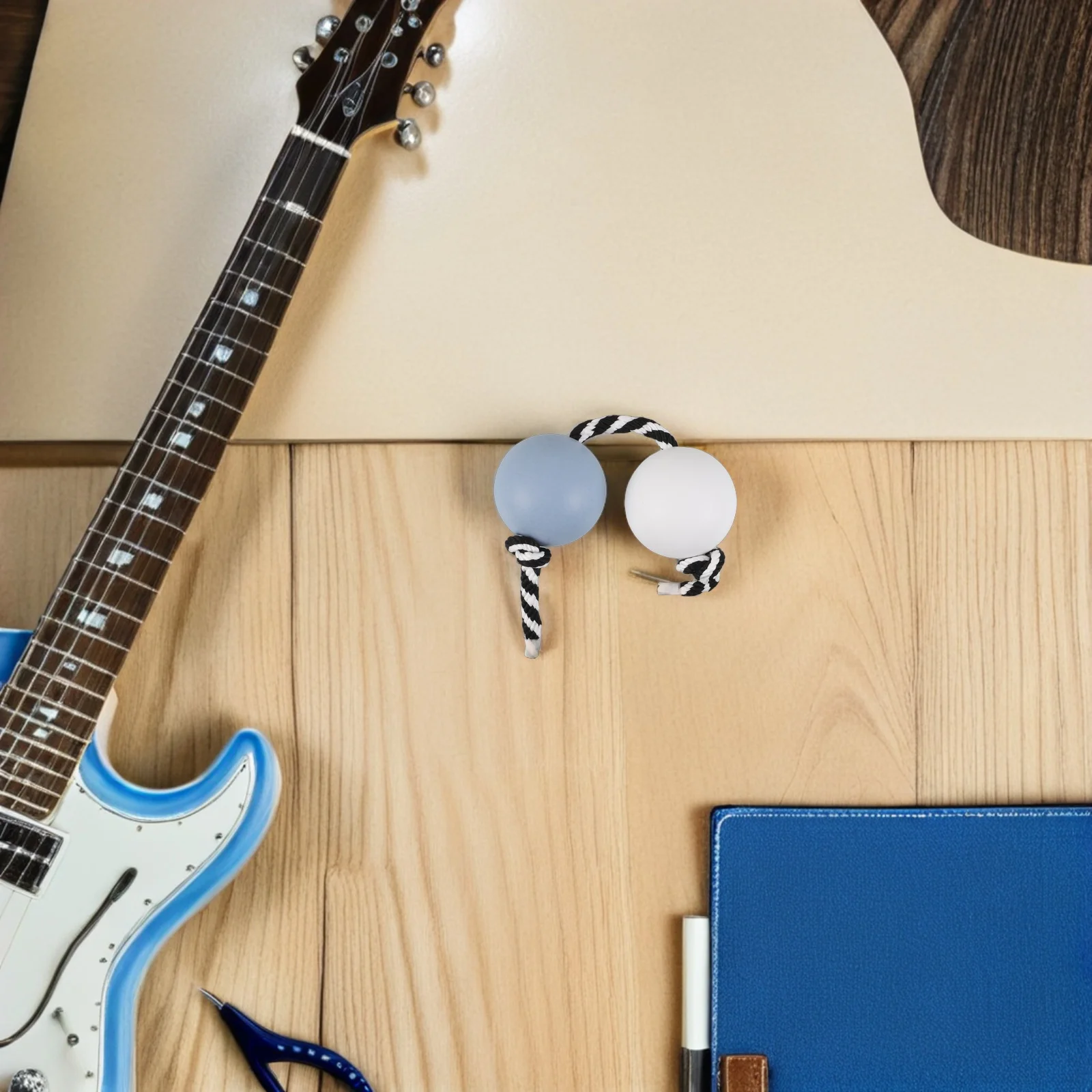 

Rhythm Shaker Balls Blue White African Kashaka Instrument Durable Hand Shaker For Music Training Outdoor Activities