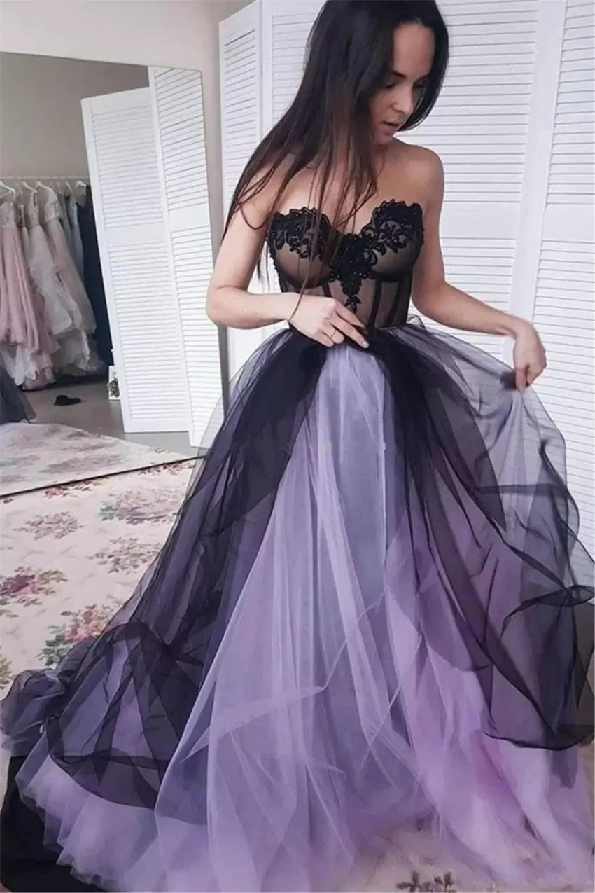 Purple and Black Gothic A Line Wedding Dress Strapless Appliques Lace Tulle Plus Size Bridal Gowns 2023 Vestidos De Novia