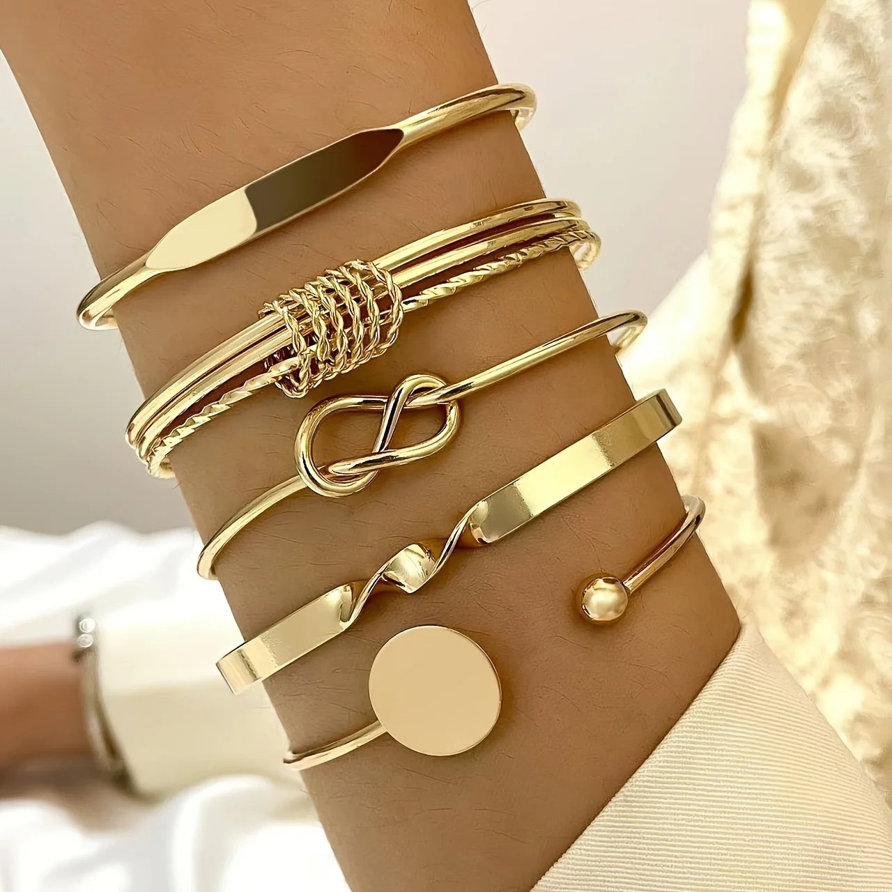 5 Pcs/Set Bracelets Simple Geometric Round Shiny Copper Bracelets Vintage Fashion Knotted Open Cuff Bracelets Set For Women Girl