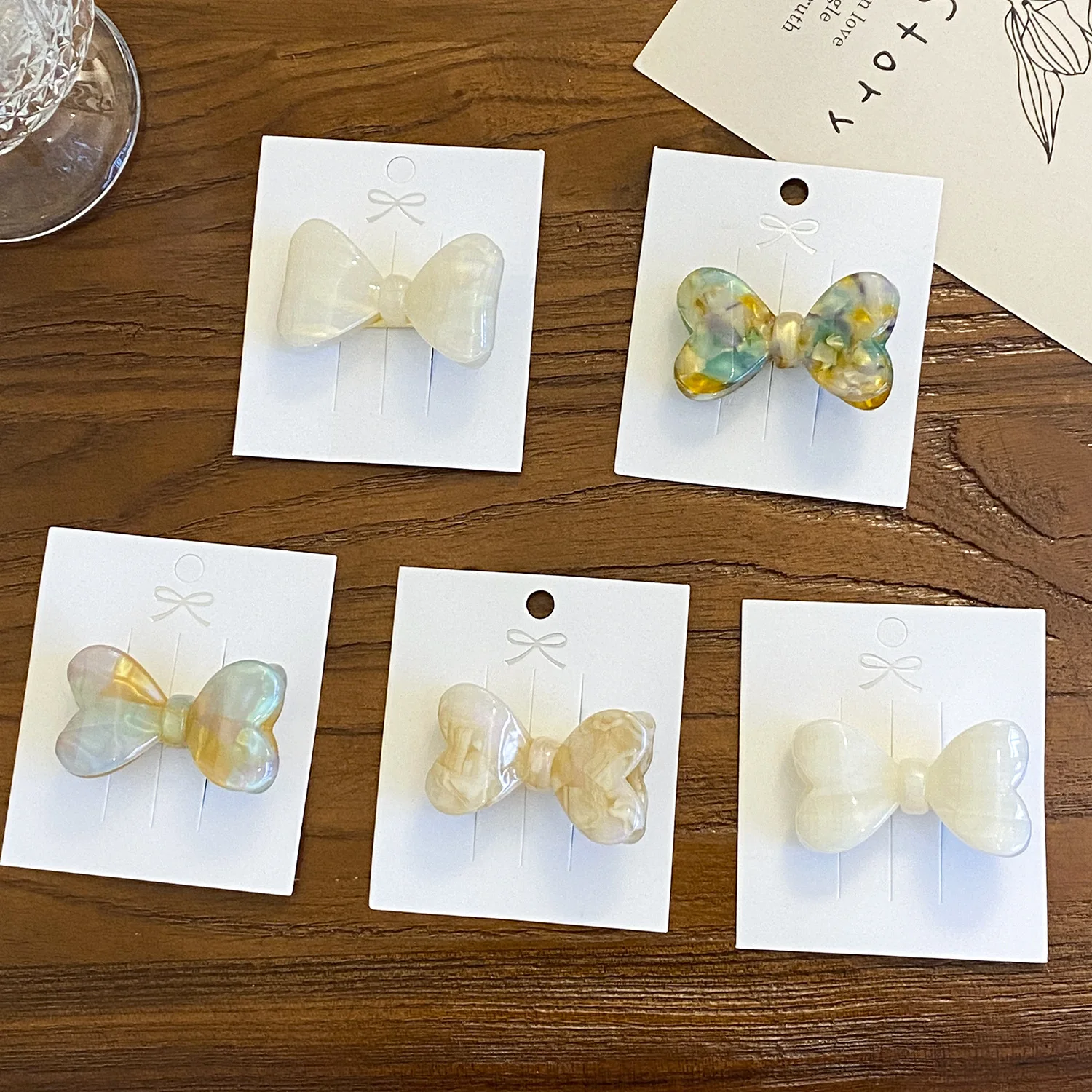 

Sheshares New French Style Elegant Love Bow Cute Girls Acetate Hairpin
