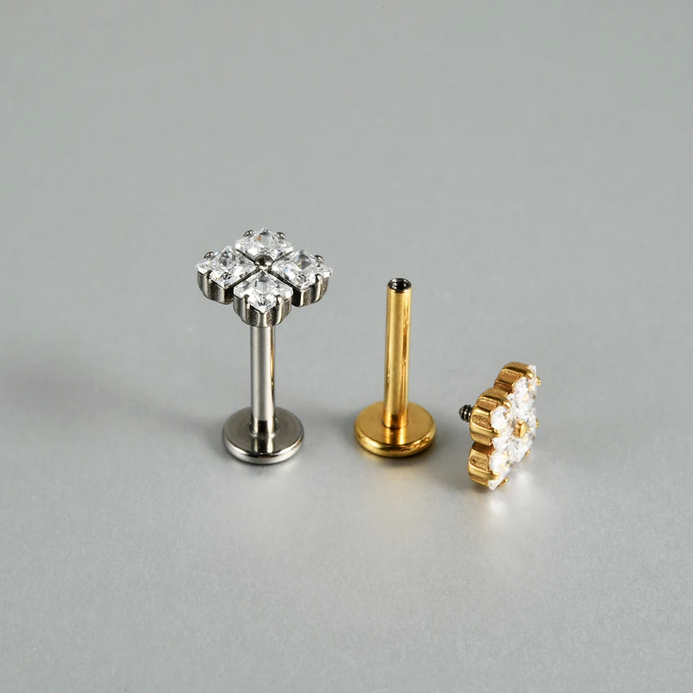 1 Stück Glänzender CZ-Blumen-Labret-Stud in verschiedenen Formen, G23 reines Titan, Innenschraube, Zirkonia, Rook-Ohrstecker, Traugs Conch Ohrring, 16g – Detail 10
