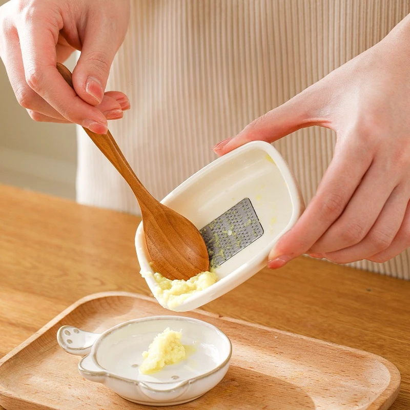 Garlic and Ginger Grinder, Fruit Puree Mixer, Kitchen Ginger Paste Grinding Tool