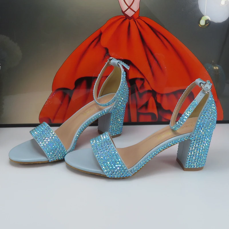 Estate blu AB cristallo scarpe da festa nuziale e borsa Set donna tacco spesso scarpe da sera da sposa sandali Open Toe cinturino alla caviglia