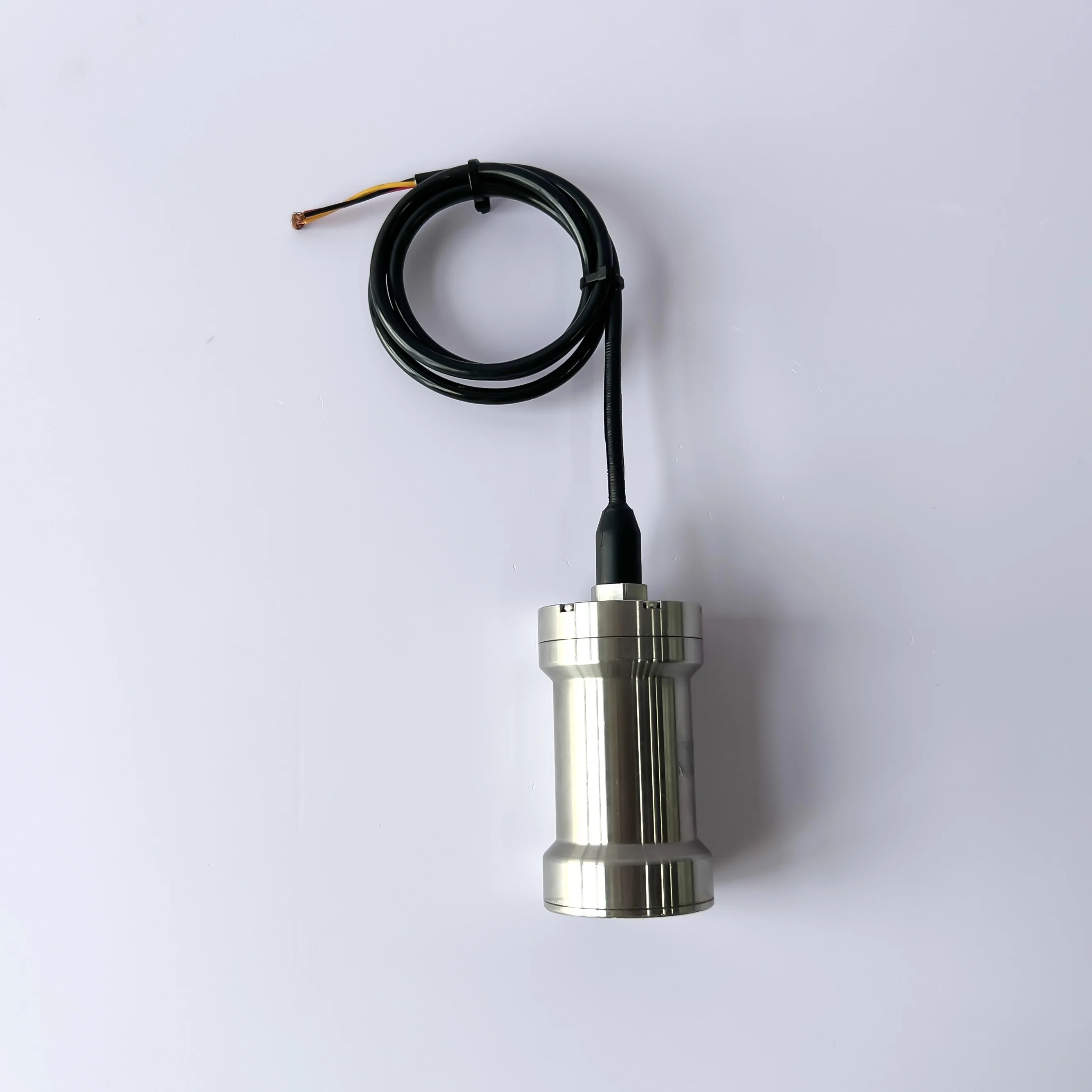 ضوء LED عالي السطوع ضوء أبيض لاستكشاف المياه العميقة مع مستشعر التصوير CMOS لطائرات بدون طيار ROV تحت الماء #3