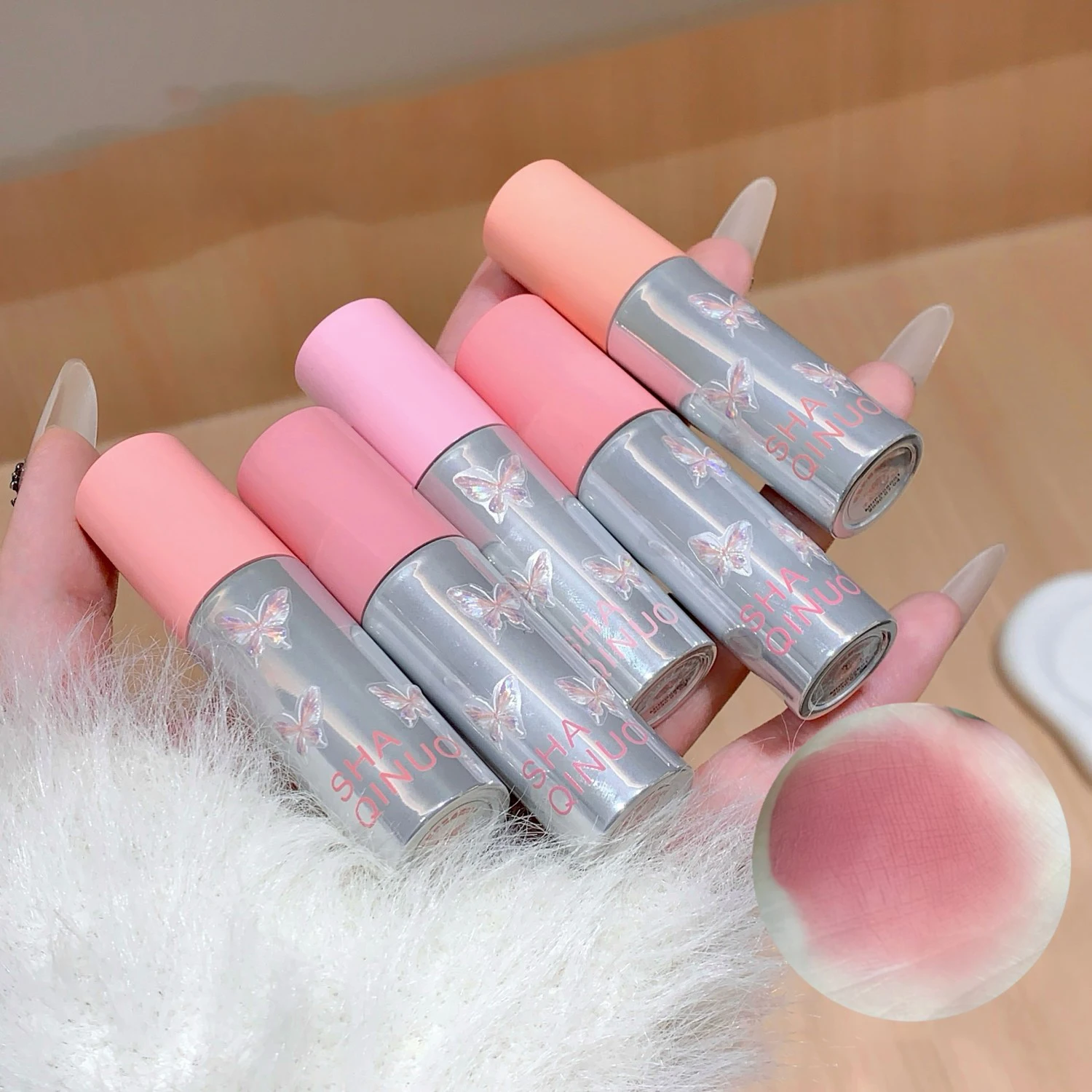 SHAQINUO Lip Mud Lip Glaze, Matte Velvet Brightening Lip Clay Langdurige kleur Niet-uitdrogende lippenstift