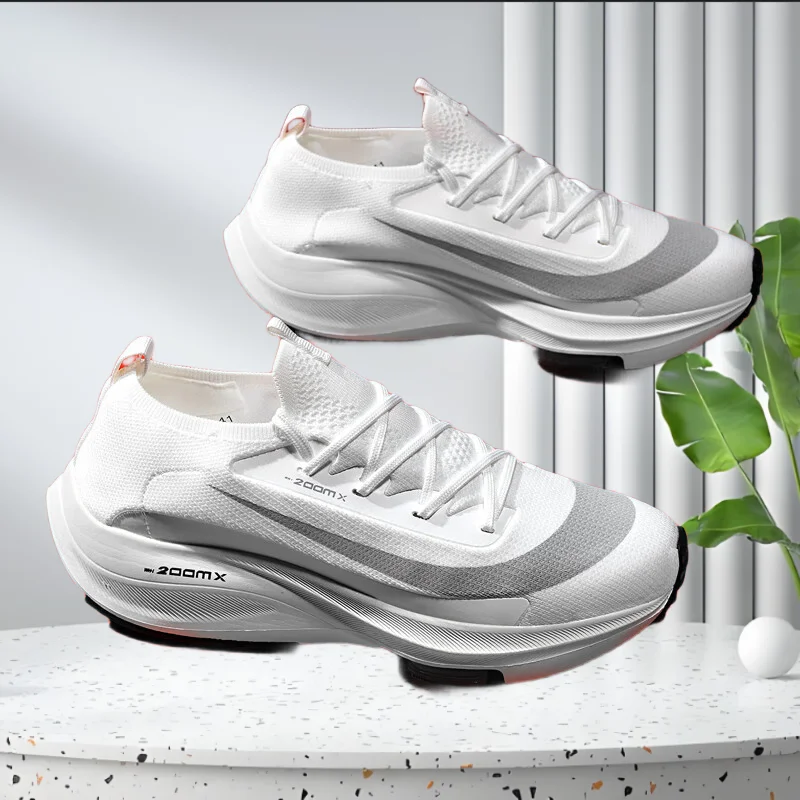 

Men's Thick Sole Running Shoes Mesh Breathable Comfortable and Non-Tiring Couples' Matching Sports Shoes Basketball Shoes