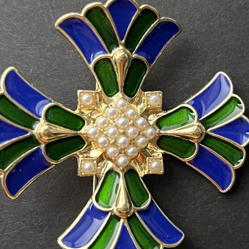 Maltese Cross Brooch Pin Faux Pearl Gold Tone Green Blue Enamel Pendant Medieval