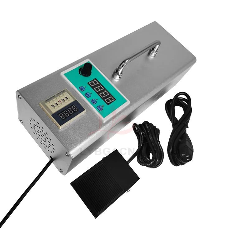 Ingebouwde stappenmotoraandrijving Voeding Multifunctionele 4e as schakelkast Optionele VFD-snelheid Accessoires voor werktuigmachines