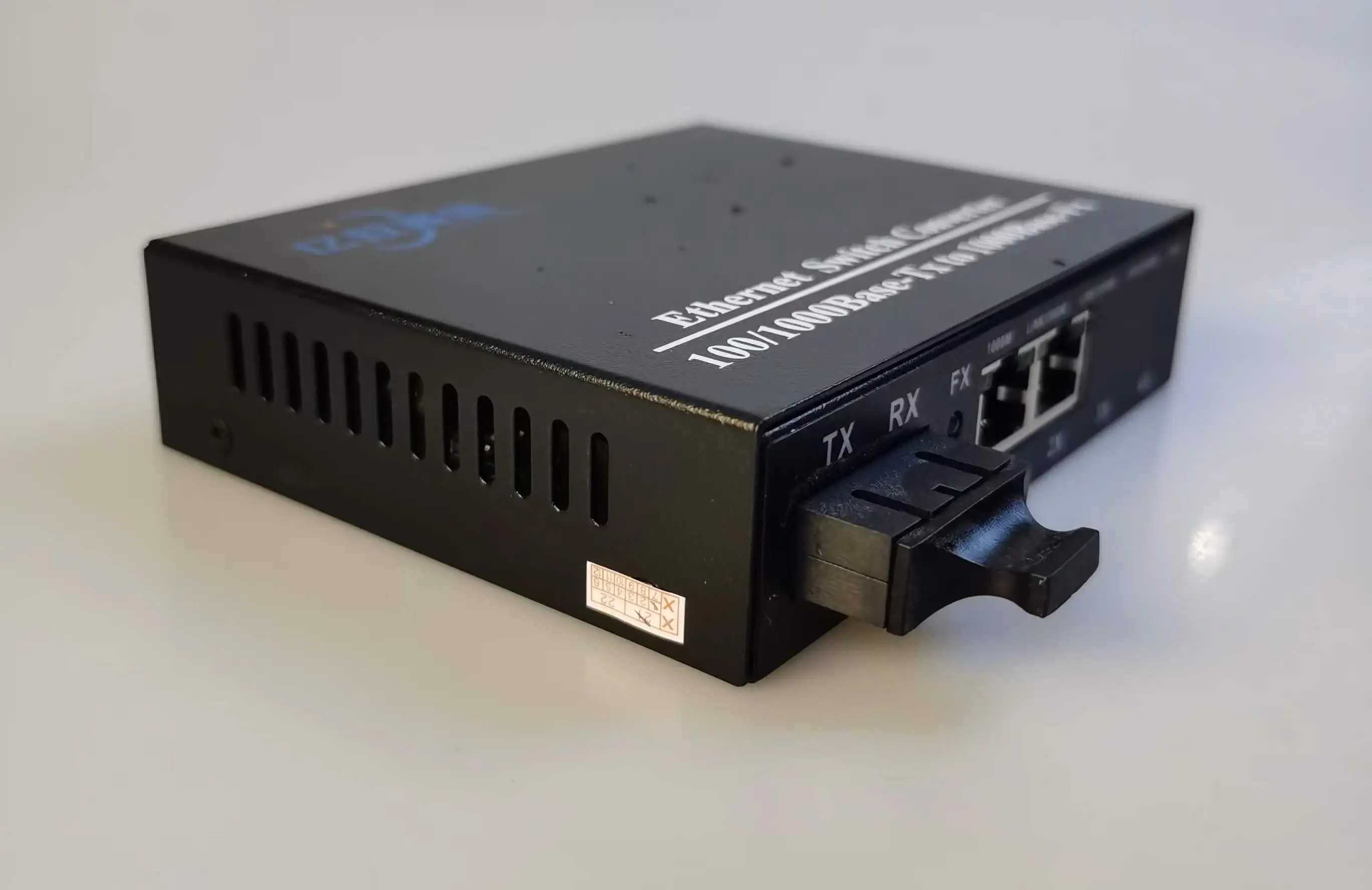 High-Speed Dual Fiber Optic Ethernet Switch with Single Mode SFP to RJ45 Media Converter 2 Ports for FTTH and 4G/WiFi Networks