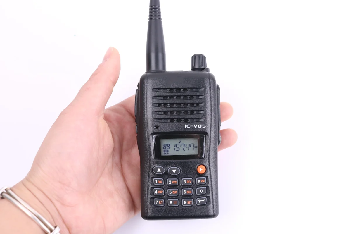 IC-V85 VHF Transceiver FM Transceiver Walkie Talkie 8W 10KM Maritime Ships