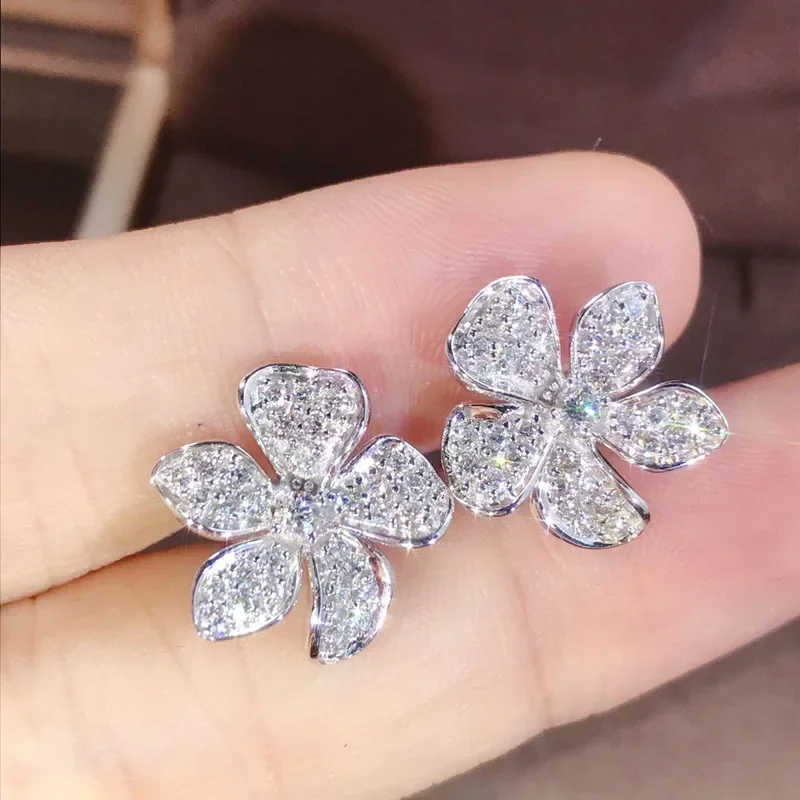 CAOSHI Chic Flower Stud Earrings for Women Sweet Lady Engagement Jewelry Silver Color Bright Zirconia Accessories for Daily Life