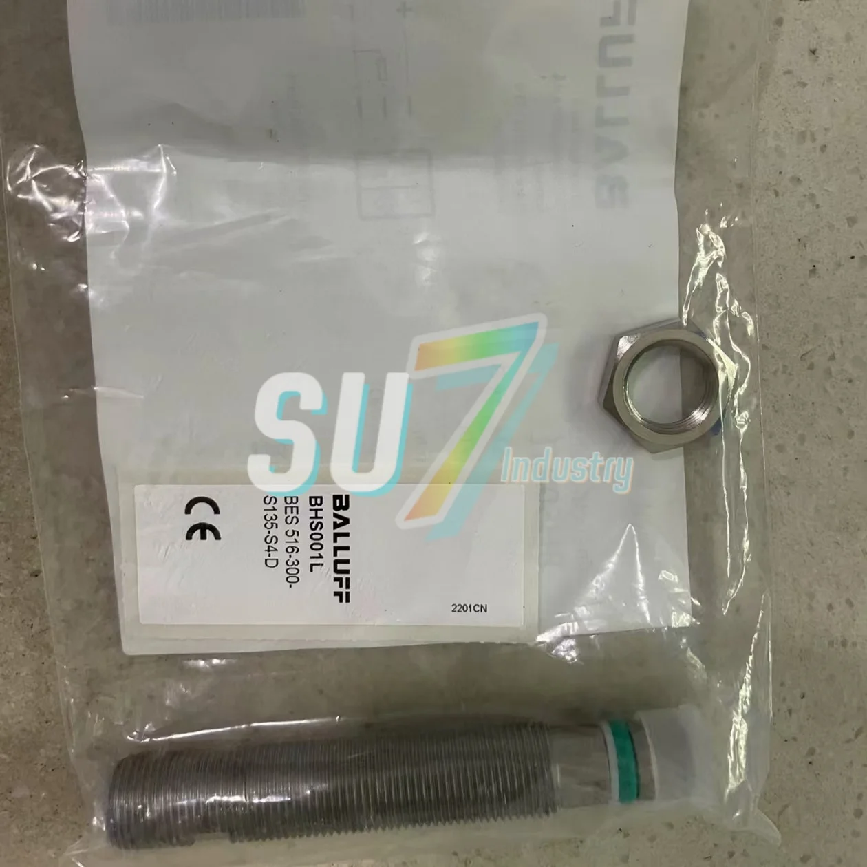 BES 516-300-S135-S4-D مستشعر مفتاح القرب جديد وأصلي